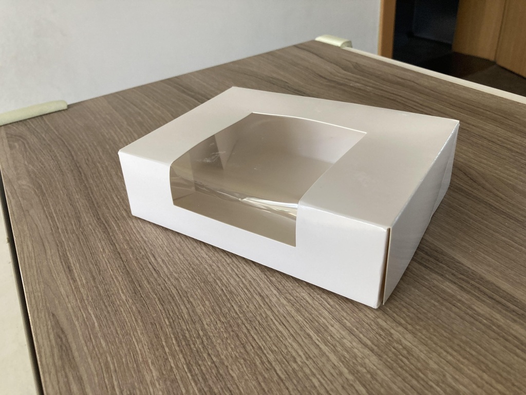 PHP00 折叠通款 sushi box 300PS  135 x 80 x 40 cm